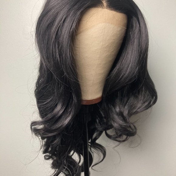 Long Black Wavy Lace Front Wig - Picture 6 of 7